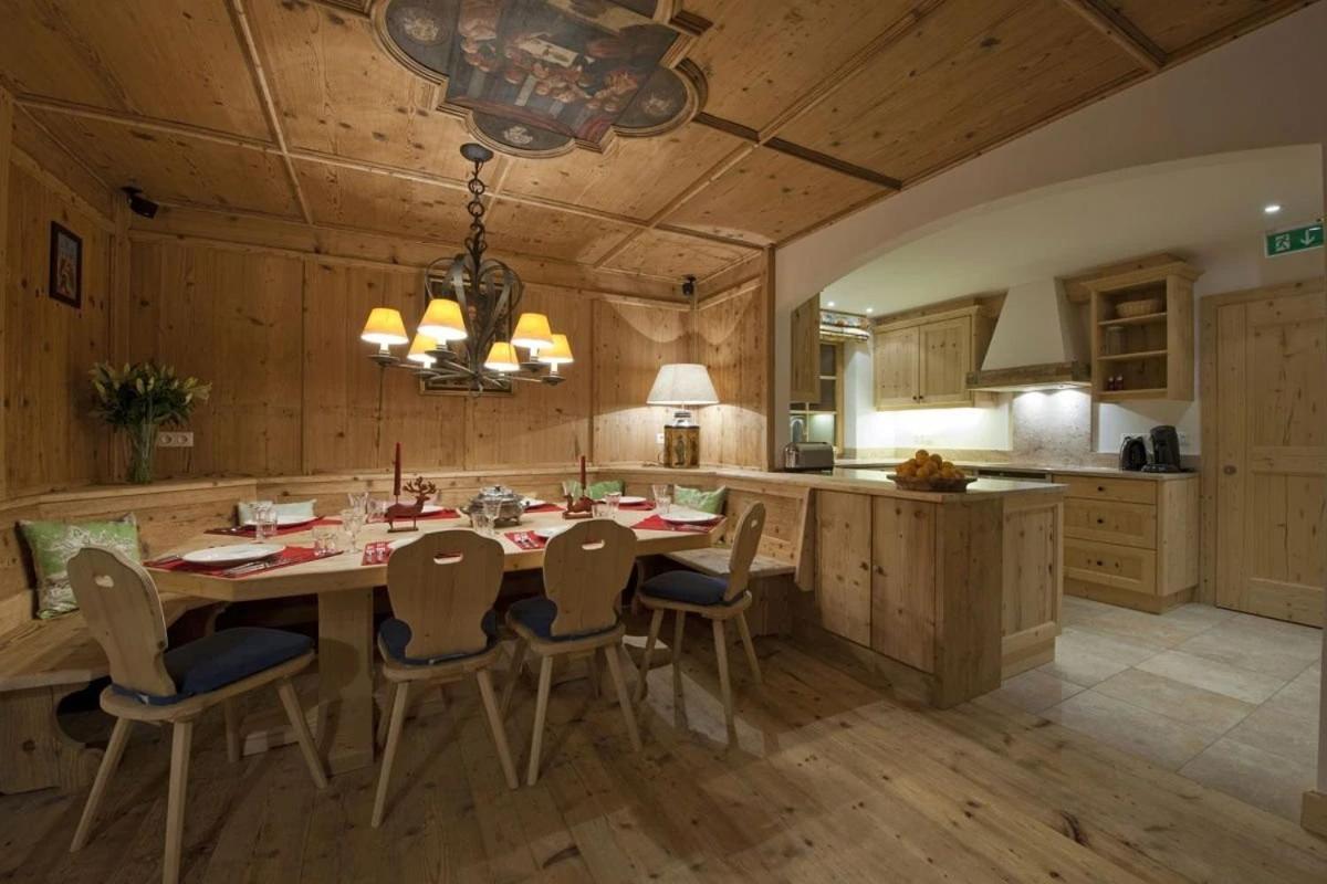 Luxury Chalet In Chalet