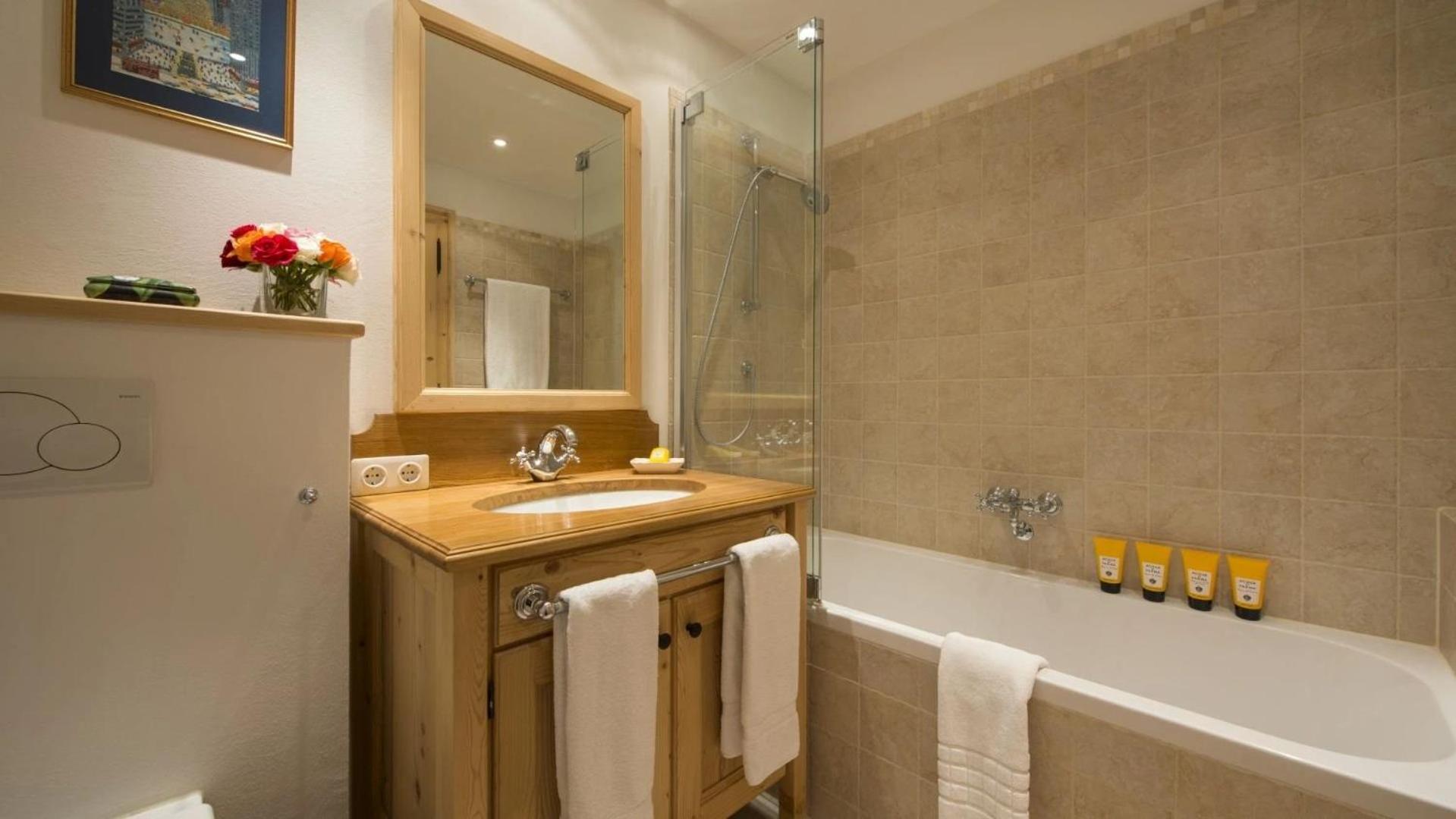 Luxury Chalet In *