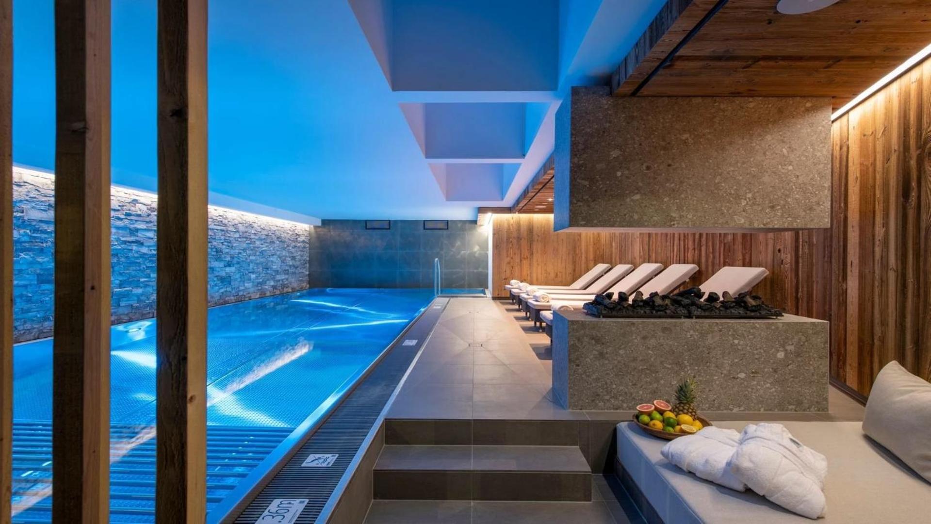 Luxury Chalet In Chalet